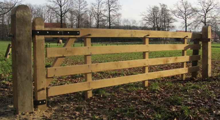 Houten hek, Twenste landhek, weilandhek, slagboompoort